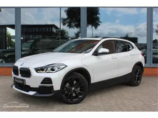 BMW X2 xDrive25e PANO CAMERA CARPLAY STOELVERWARMING  .