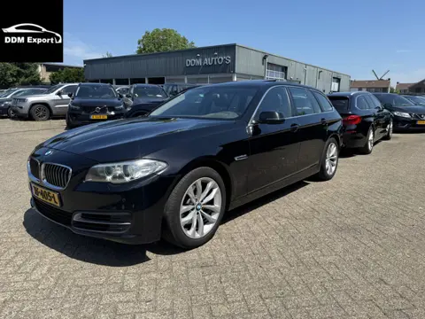 BMW 5 Serie Touring 520xd High Executive Automaat | Clima | Navi | Pano | Leder | Xdrive 4x4 | 18 in