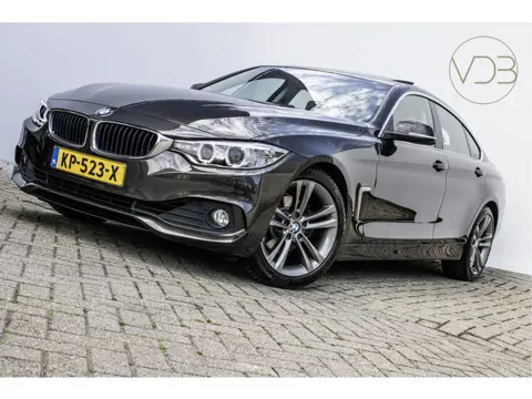 BMW 4 Serie Gran Coupé 420i Centennial High Executive LEER SCHUIFDAK HARMAN KARDON