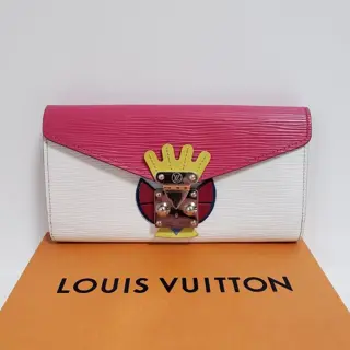 Louis Vuitton - Pivoine Epi Leather Tribal Sarah -