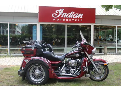 Harley-Davidson Ultra Classic  FLHTCU Ultra Classic trike