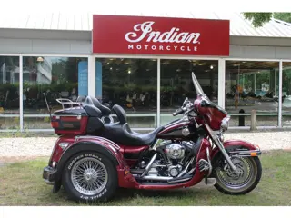 Harley-Davidson Ultra Classic  FLHTCU Ultra Classic trike