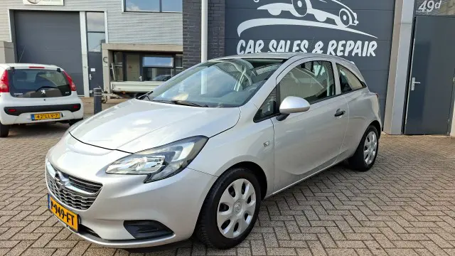 OPEL CORSA-E 1.2i 16V / Airco / met Nieuwe APK
