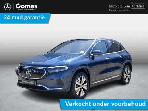 Mercedes-Benz EQA 250 Luxury Line 67 kWh | Beige Leder | Panoramadak | Trekhaak | Adaptief Cruise Co