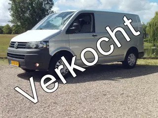 Volkswagen Transporter 2.0 TDI L1H1 T800 - Airco - 3 Zits - Navigatie
