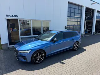 Volvo V60 2.0 B3 R-Design