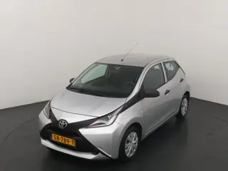 Toyota Aygo 1.0 VVT-i 70pk x-fun | Cruise Control | Bluetooth | Airco | All-season banden |