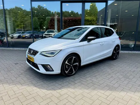 SEAT IBIZA 1.0TSI FR+ Facelift,Half Leer,LED,Camera,Clima,Stoelverw,Adapt Cruise,Lane Ass,Carplay