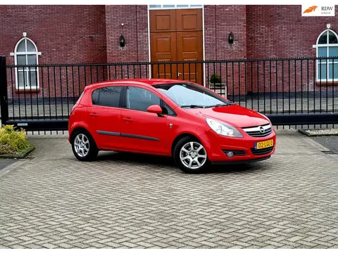Opel Corsa 1.4-16V '111' Edition / 1e Eiegenaar / Nap / Airco / Trekhaak / Cruise control