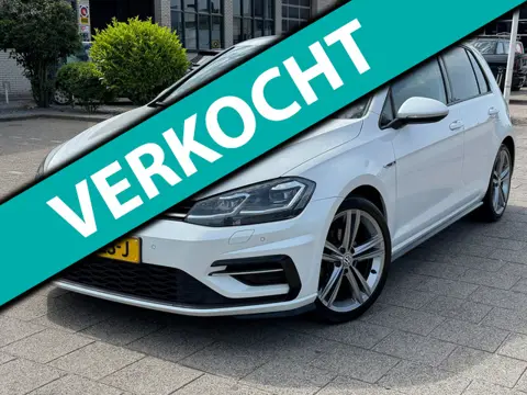 Volkswagen Golf 1.4 TSI Highline Business R l ACC l XENON