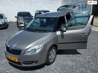 Skoda Roomster 1.6-16V Style AUTOMAAT AIRCO