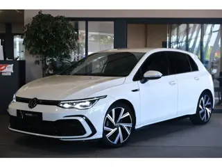 Volkswagen Golf 8 1.5 eTSI 2x R-Line 150PK DSG Led Navi ACC Kessy HuD H&K