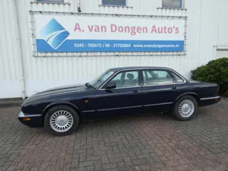 JAGUAR XJ 3.2 V8 Executive Automaat,Clima Leer,Cruise,Stoelverw