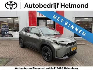 Toyota Urban Cruiser Dynamic 61 kWh