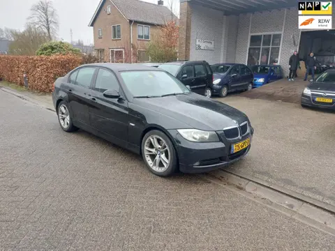 BMW 3-serie 318i Business Line