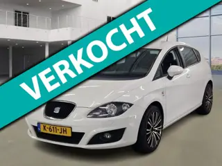 Seat Leon 1.4 TSI Reference CARPLAY NAVI PSENSOR CRUISE TREKHAAK 2 X SLEUTELS