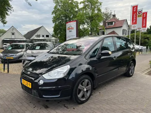 FORD S-MAX 2.0 TREND 7-PERSOONS / NAVI / TREKHAAK / AIRCO-ECC / CRUISE CTR. / PDC / ELEK. RAMEN