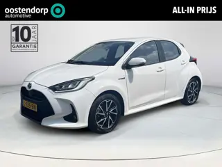 Toyota Yaris 1.5 Hybrid Dynamic | Parkeersensoren achter | Carplay | Licht metalen velgen  | LED kop