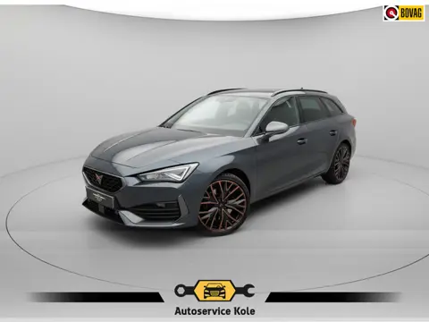 Cupra Leon Sportstourer 1.4 e-Hybrid VZ * Leder * Startknop stuur * Camera * Side Assist *