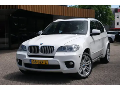 BMW X5 XDrive50i High Executive 4.4V8|M-pakket|7-Zits|ACC|Pano|Lane|Standkachel|Keyless