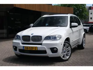 BMW X5 XDrive50i High Executive 4.4V8|M-pakket|7-Zits|ACC|Pano|Lane|Standkachel|Keyless