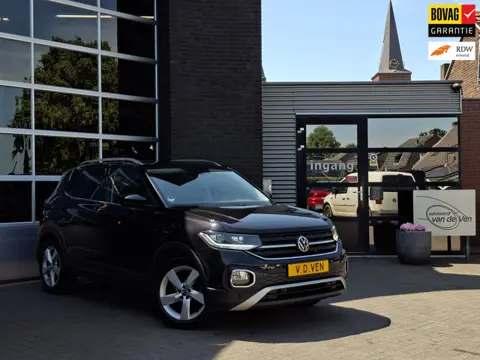 Volkswagen T-Cross 1.5 TSI Style | Digital Cockpit | Stoelverwarming |Achteruitrij camera