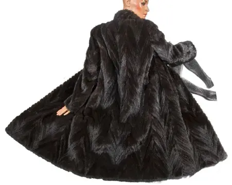 Artisan Furrier - Nerts, Nertsenbont Bontjas - Gemaakt in:
