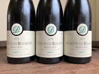 2019 Corton Renardes Grand Cru. Domaine Francoise André -