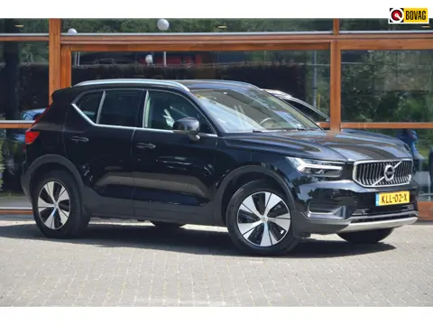 Volvo XC40 T5 Hybride | Camera | Apple CarPlay | Keyless Entry | Volvo On Call |