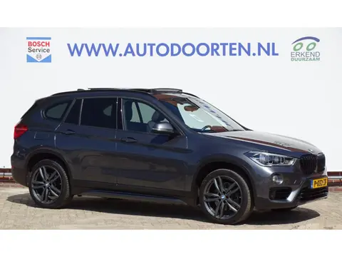 BMW X1 SDrive20i High Executive|Trekhaak|Pano|Memory|1800KG Trekken