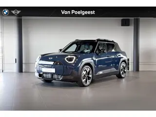 MINI Aceman SE Classic M 54.2 kWh | Glazen Panoramadak | Stoelverwarming | Comfort Access | Head-Up 
