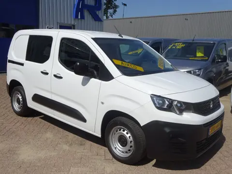Peugeot Partner 1.2 PureTech Pro BENZINE BPM VRIJ AIRCO NAVI CRUISE CONTROL PDC SCHUIFDEUR