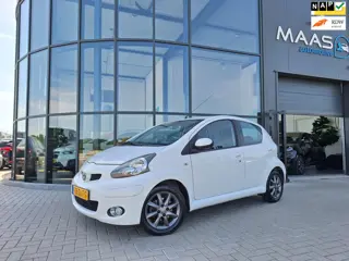 Toyota Aygo 1.0-12V Comfort Navigator|AIRCO|NIEUWSTAAT