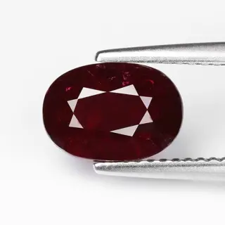 Rood Robijn - 3.02 ct
