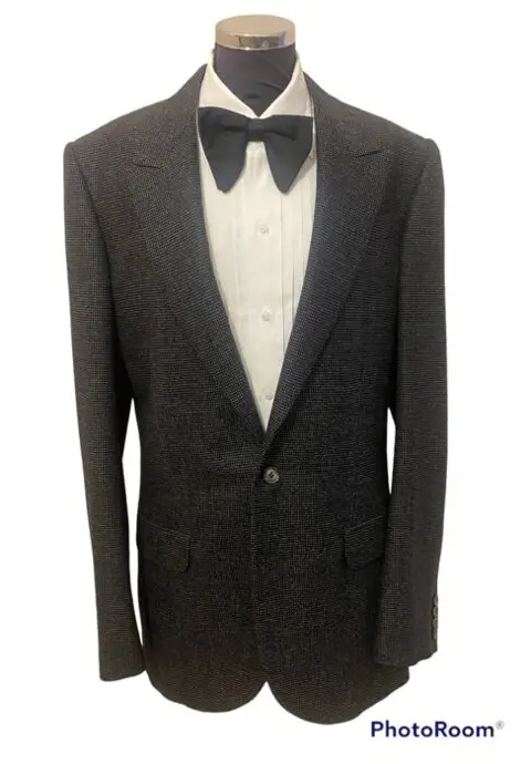 Alexander McQueen - Street Chic Blazer