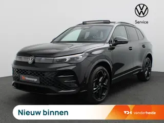 Volkswagen Tiguan 1.5 eHybrid R-Line Edition 272PK DSG Panoramadak, Trekhaak, 20" LM Velgen, Black S