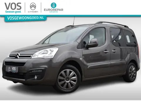 Citroën Berlingo PureTech 110 XTR Airconditioning | Navigatie | Perkeersensoren | Zeer compleet! -