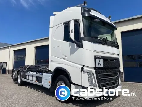 Volvo FH 500 6x2 Euro 6 ( c ) - VDL Haakarmsysteem - Bouwjaar 2018 - Km 782.403 - VBK Container afde