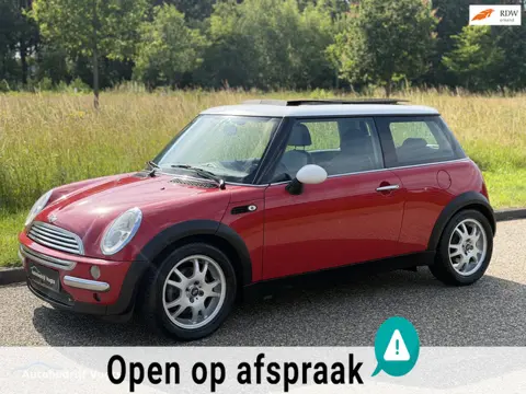 Mini Cooper 1.6 Chili *Pano*Rijklaar*Airco*Half leder