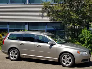 Volvo V70 D3 5-Cil Navi Trekhaak BlueTooth Ecc (bj 2013)