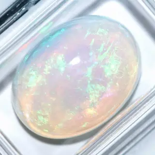 Opaal - 5.77 ct