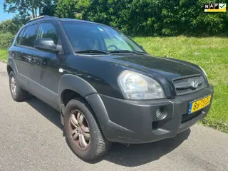 Hyundai Tucson 2.0i Style - Climate control - cruise control - Trekhaak - LMV
