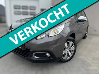 Peugeot 2008 1.6 VTi Allure PANORAMADAK / PDC / CRUISE / NAVI / NL AUTO / GOED ONDERHOUDEN / 4-SEIZO