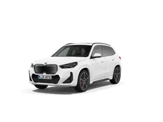 BMW iX1 eDrive20 | M-Sport Pro | 20'' | Panorama. | Head-Up | Park. + Driv. Plus | Trekhaak | Driv. 