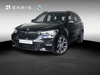 BMW X1 xDrive25e | High Executive | M Sportpakket | Stuurwielrand Verwarmd | 19 inch | Achteruitrijc