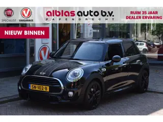MINI 5-Deurs 1.5 Cooper Chili Serious Business|JCW|