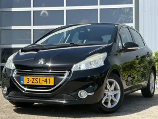Peugeot 208 1.2 VTi Allure 82pk | Bi-Xenon verlichting | Bluetooth | Cruise control | Electronic cli