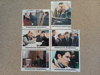 RESSOURCES HUMAINES lobbycard set.