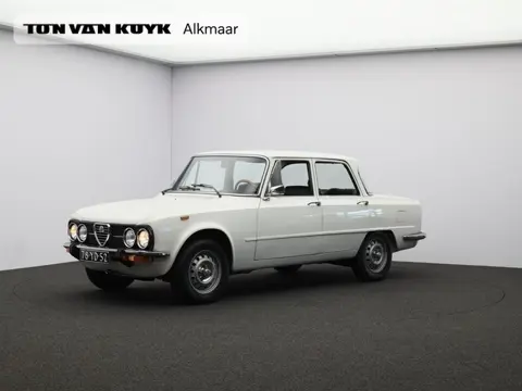 Alfa romeo Giulia super nuova 1300