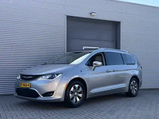 Chrysler Pacifica 3.6 V6 Hybrid Platinum I Aut. I PHEV I 7 Pers. I Leder I Pano.dak